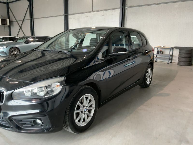 BMW 2er 218i Active Tourer Advantage 2015 – снимка 2