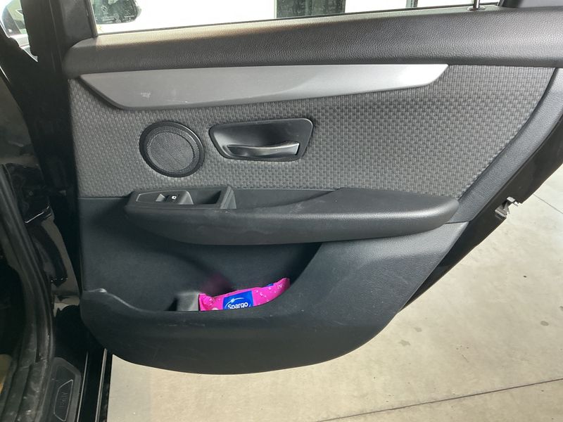 BMW 2er 218i Active Tourer Advantage 2015 – снимка 30