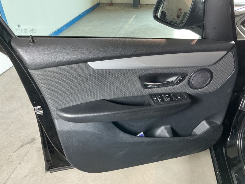 BMW 2er 218i Active Tourer Advantage 2015 – снимка 35