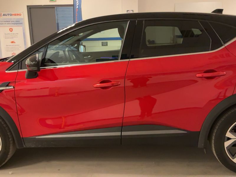 Renault Captur 1.6 Hybrid E-Tech R.S. Line 2022 – снимка 4