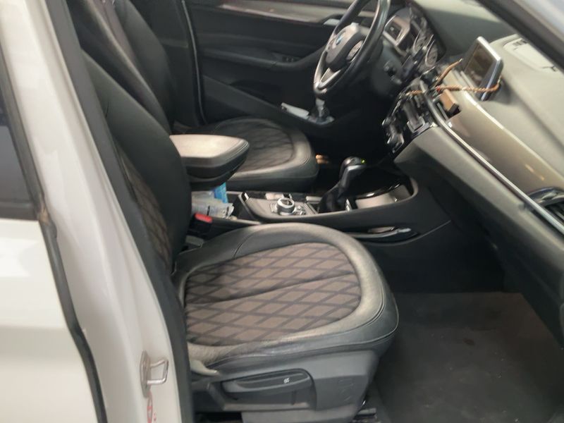 BMW X1 sDrive 18d xLine 2016 – снимка 16