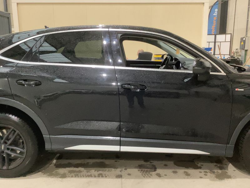 Audi Q3 Sportback 35 TDI S line 2020 – снимка 11