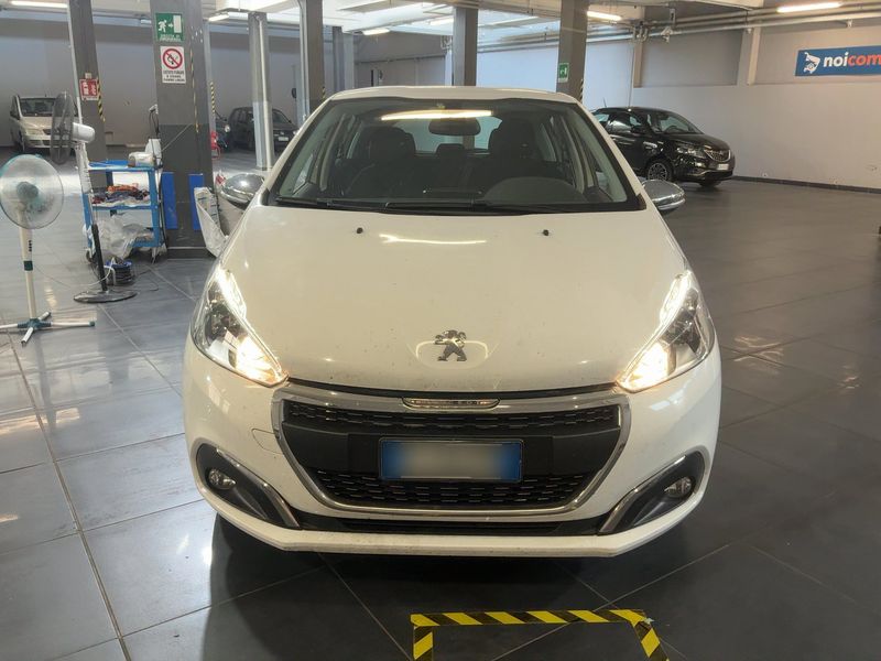 Peugeot 208 1.6 Blue-HDi Allure 2016 – снимка 14