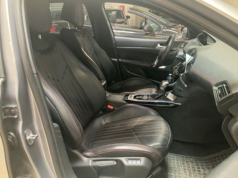 Peugeot 308 1.2 e-THP GT Line 2016 – снимка 16