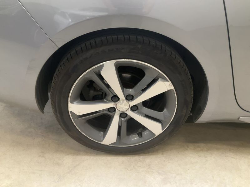 Peugeot 308 1.2 e-THP GT Line 2016 – снимка 9