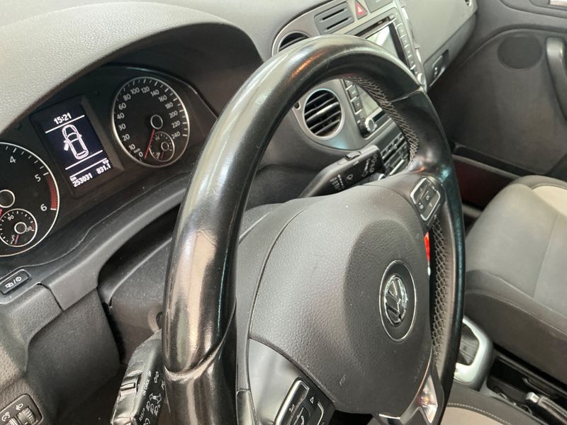 Volkswagen Golf VI Plus 2.0 TDI Life 2013 – снимка 31