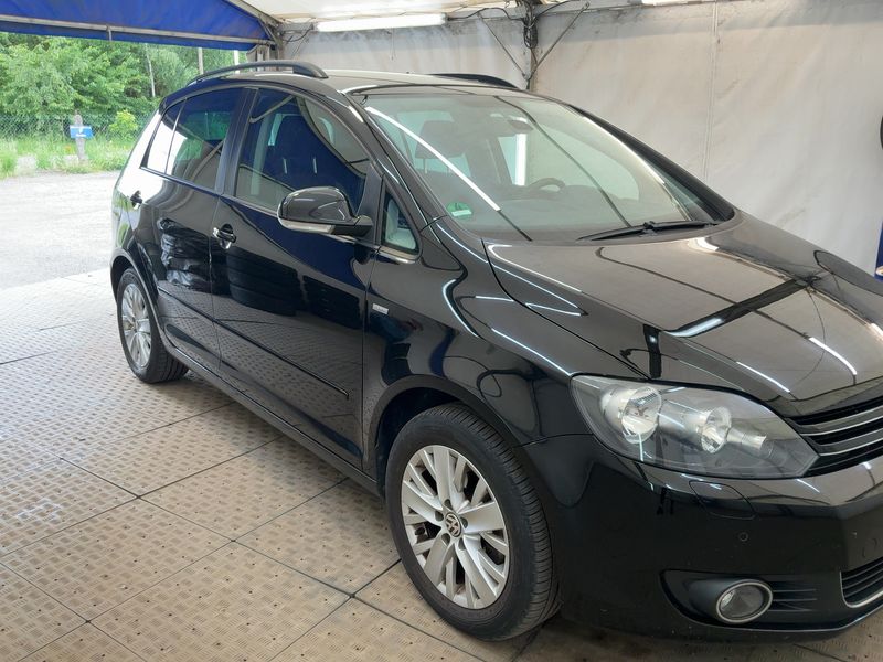 Volkswagen Golf VI Plus 2.0 TDI Life 2013 – снимка 12