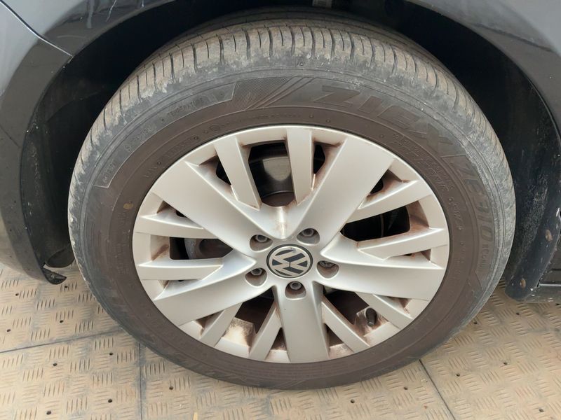 Volkswagen Golf VI Plus 2.0 TDI Life 2013 – снимка 3