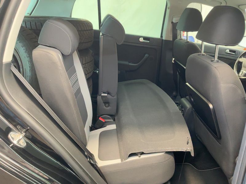 Volkswagen Golf VI Plus 2.0 TDI Life 2013 – снимка 20