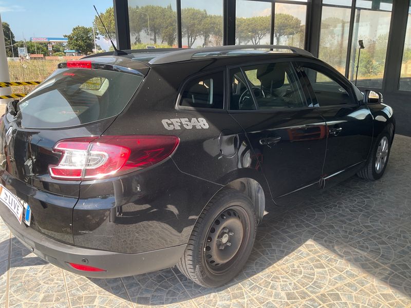 Renault Megane 1.5 dCi Live 2013 – снимка 2