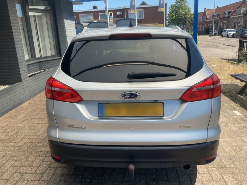 Ford Focus 1.5 EcoBoost Titanium 2015 – снимка 7