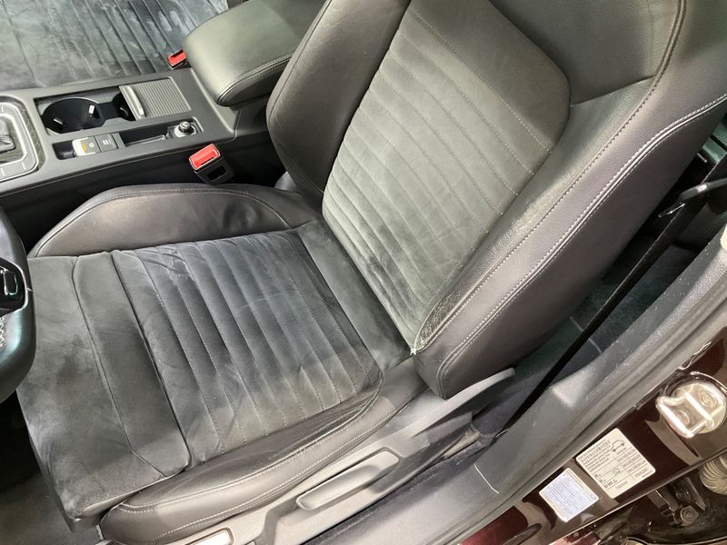 Volkswagen Passat 2.0 TDI Highline BlueMotion Tech 2015 – снимка 30