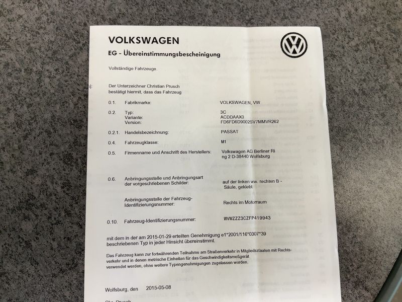 Volkswagen Passat 2.0 TDI Highline BlueMotion Tech 2015 – снимка 22