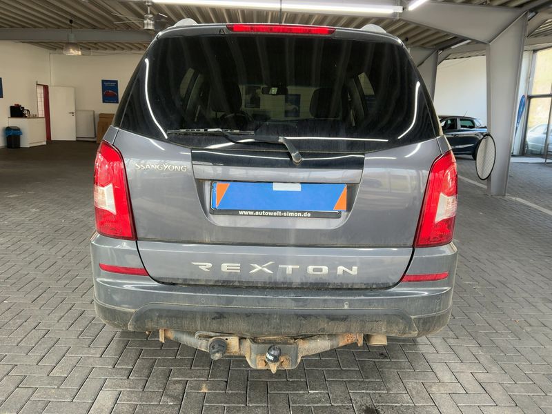 Ssangyong Rexton 2.2 TD Quartz 4x4 2017 – снимка 7