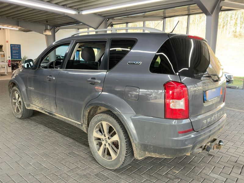 Ssangyong Rexton 2.2 TD Quartz 4x4 2017 – снимка 6