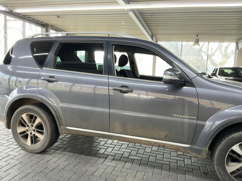 Ssangyong Rexton 2.2 TD Quartz 4x4 2017 – снимка 10