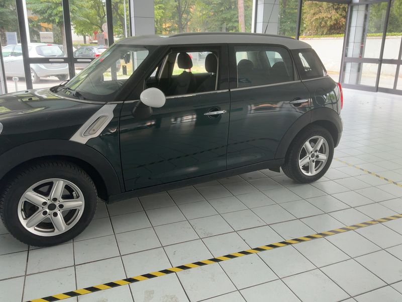 MINI Countryman Cooper D ALL4 2011 – снимка 2