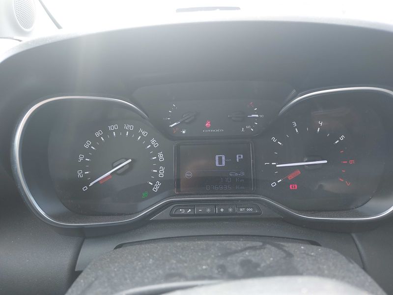 Citroen C3 Aircross 1.2 PureTech Shine 2019 – снимка 12