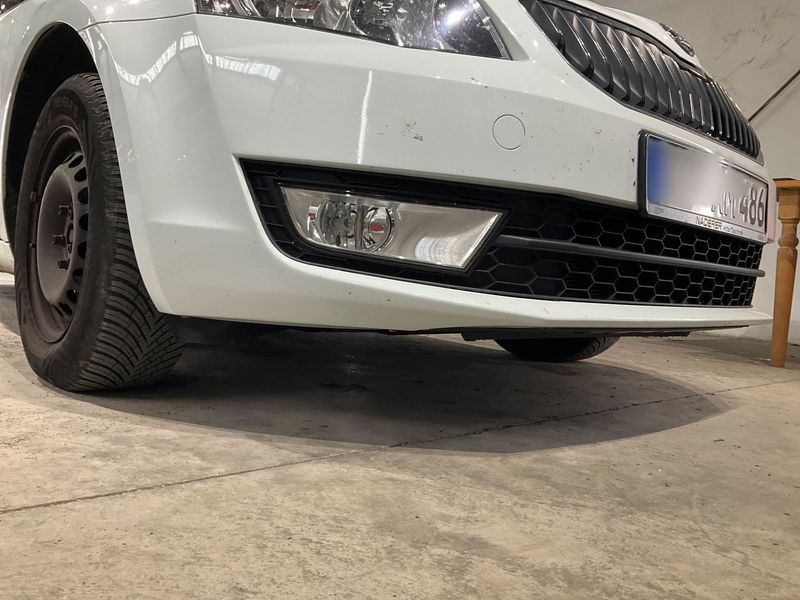 Skoda Octavia 1.6 TDI Ambition 2015 – снимка 41