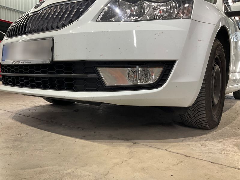 Skoda Octavia 1.6 TDI Ambition 2015 – снимка 42