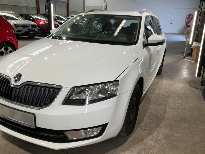 Skoda Octavia 1.6 TDI Ambition 2015 – снимка 2