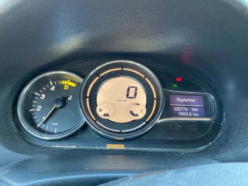 Renault Megane 1.5 dCi Business 2013 – снимка 4