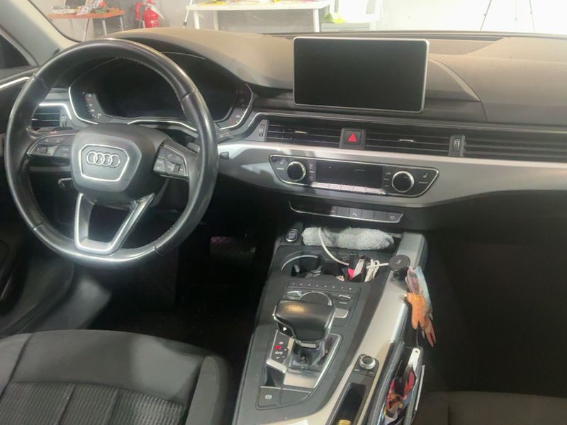 Audi A4 2.0 TDI ultra Design 2017 – снимка 17