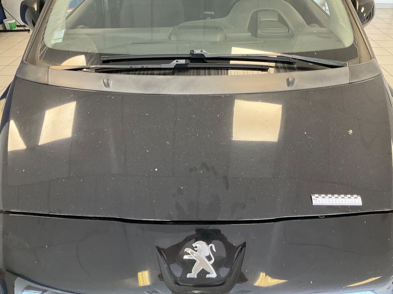 Peugeot 5008 1.6 Blue-HDi Allure 2015 – снимка 27