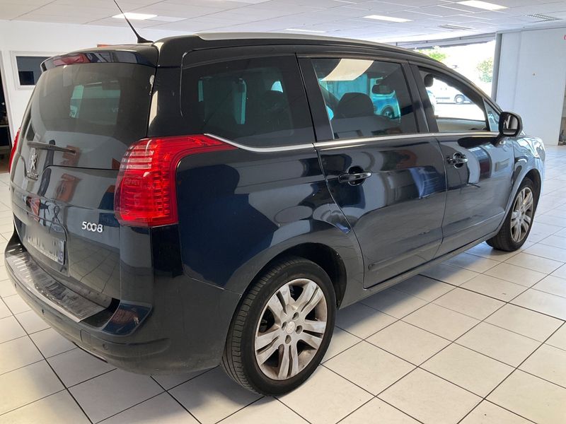 Peugeot 5008 1.6 Blue-HDi Allure 2015 – снимка 8