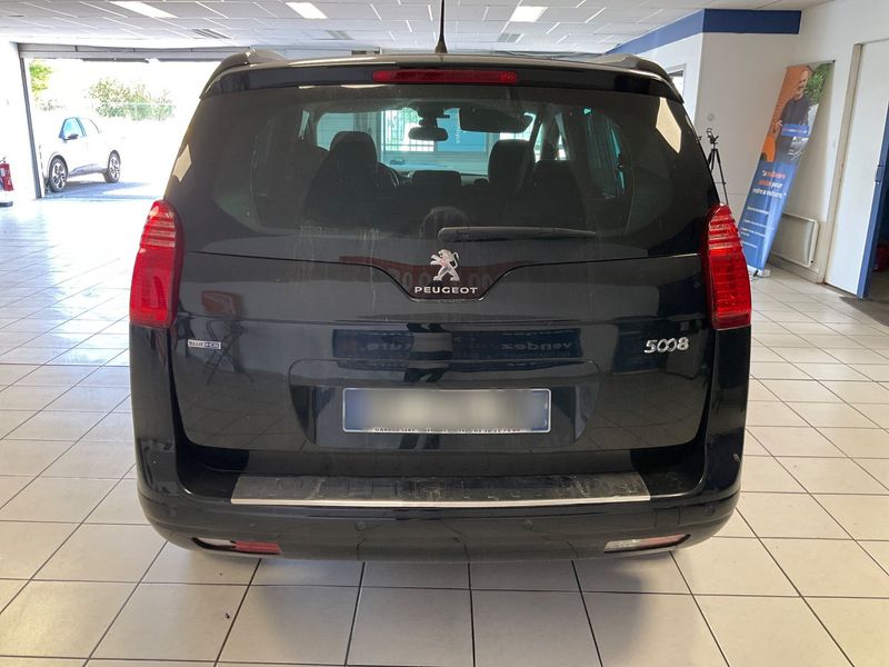 Peugeot 5008 1.6 Blue-HDi Allure 2015 – снимка 7