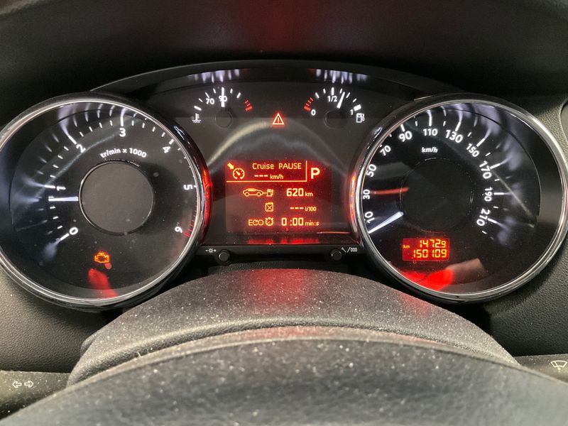 Peugeot 5008 1.6 Blue-HDi Allure 2015 – снимка 18