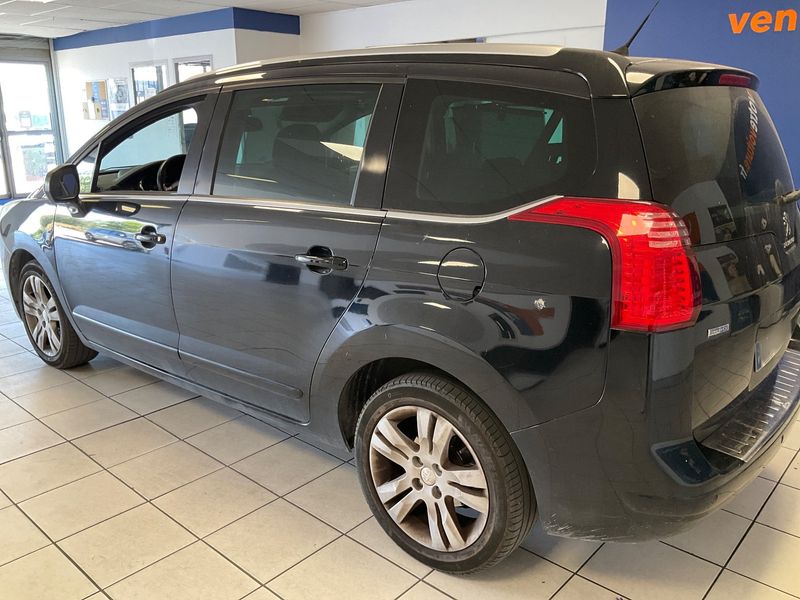 Peugeot 5008 1.6 Blue-HDi Allure 2015 – снимка 6