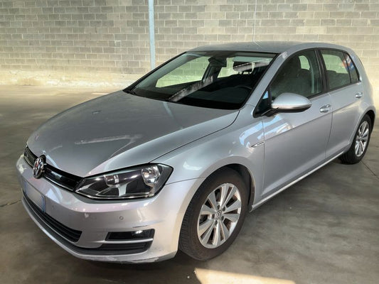 Volkswagen Golf VII 1.0 TSI Comfortline BlueMotion Tech 2015 – снимка 1