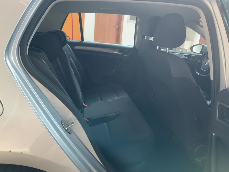 Volkswagen Golf VII 1.0 TSI Comfortline BlueMotion Tech 2015 – снимка 19