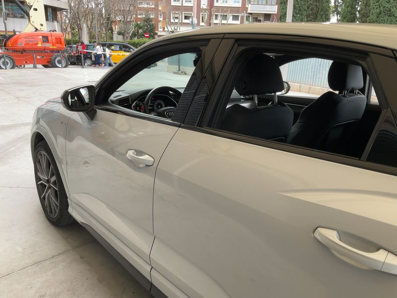 Audi Q3 Sportback 35 TDI Black line 2022 – снимка 4