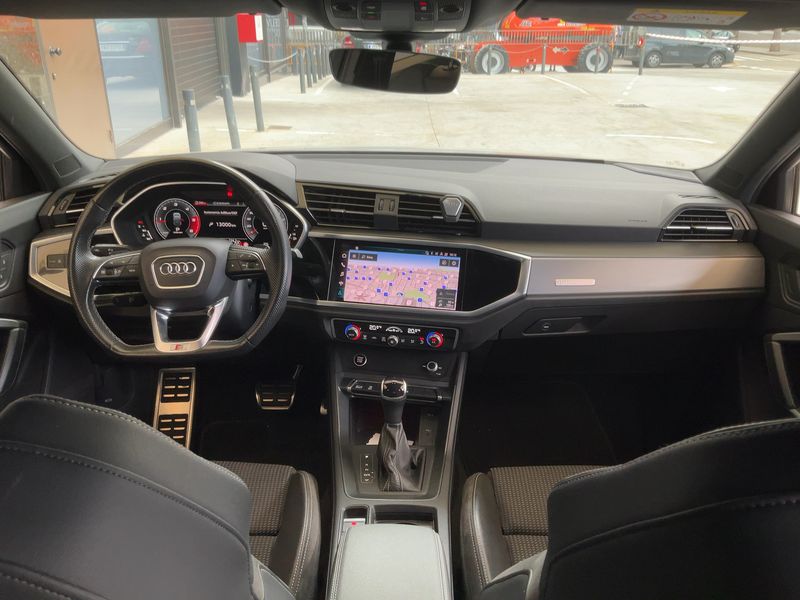 Audi Q3 Sportback 35 TDI Black line 2022 – снимка 17