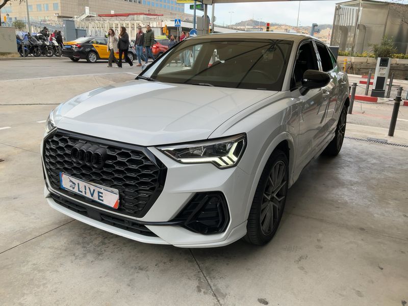 Audi Q3 Sportback 35 TDI Black line 2022 – снимка 1