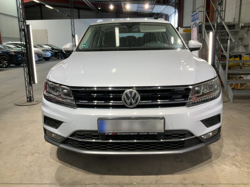 Volkswagen Tiguan 2.0 TDI Highline 4Motion BlueMotion Tech 2018 – снимка 14