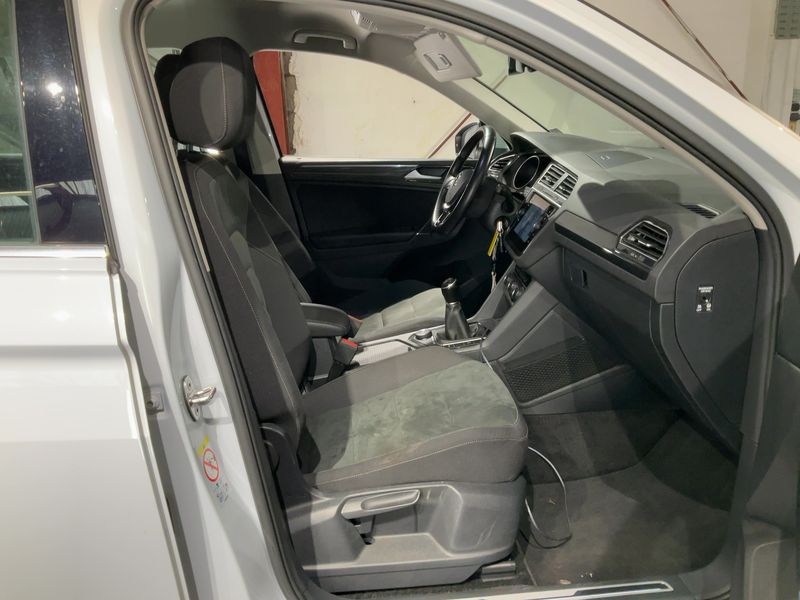 Volkswagen Tiguan 2.0 TDI Highline 4Motion BlueMotion Tech 2018 – снимка 17