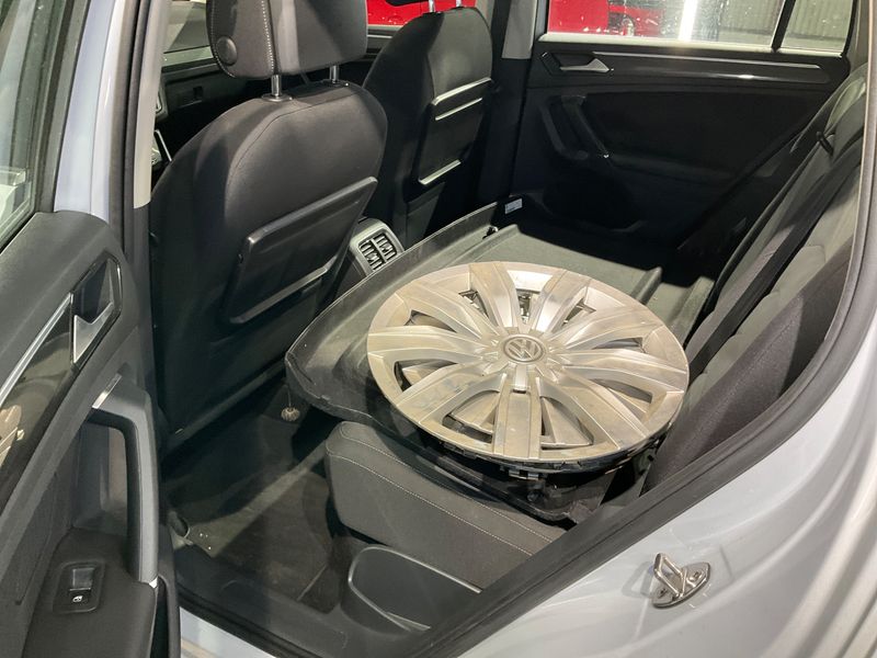 Volkswagen Tiguan 2.0 TDI Highline 4Motion BlueMotion Tech 2018 – снимка 27