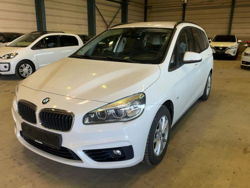 BMW 2er 216i Gran Tourer Sport Line 2018 – снимка 1
