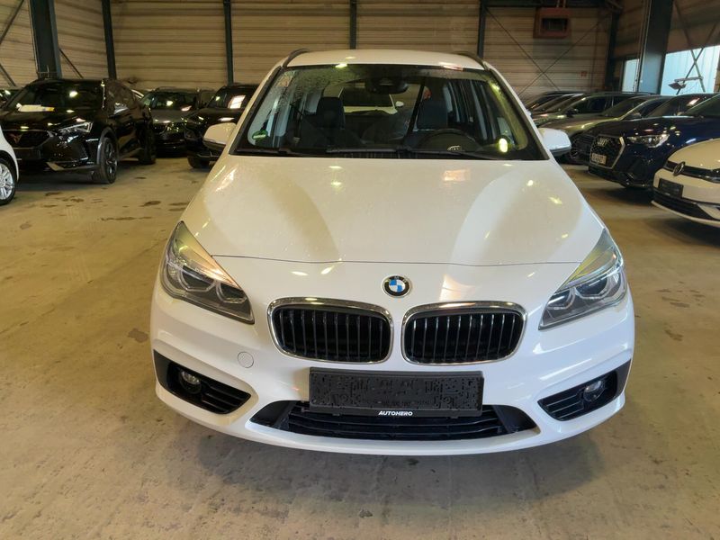 BMW 2er 216i Gran Tourer Sport Line 2018 – снимка 14