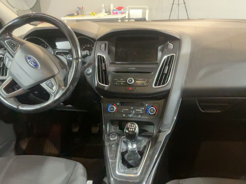 Ford Focus 1.5 TDCi Titanium 2018 – снимка 17