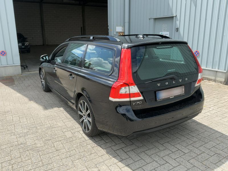 Volvo V70 2.0 D3 Momentum 2015 – снимка 6