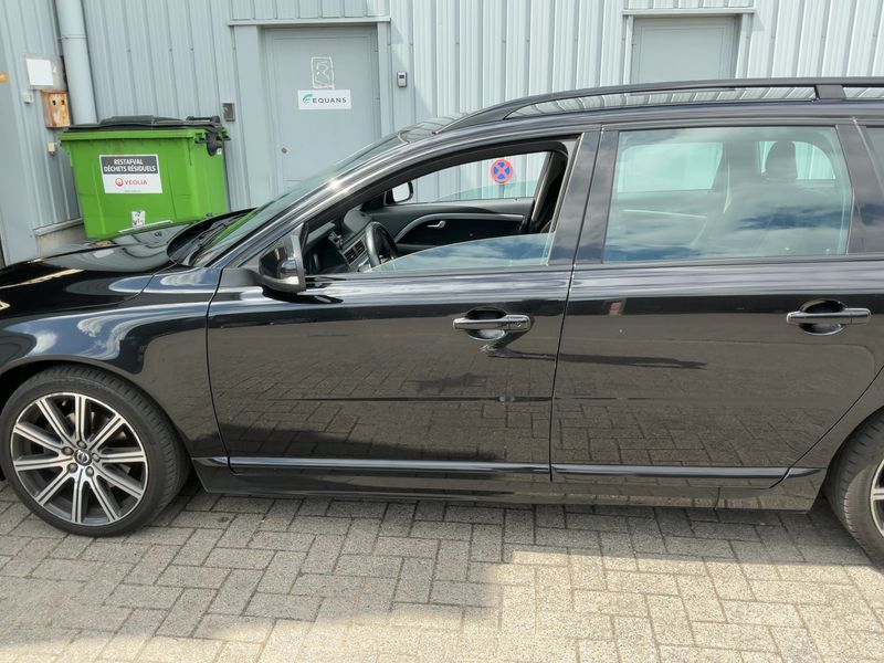 Volvo V70 2.0 D3 Momentum 2015 – снимка 4
