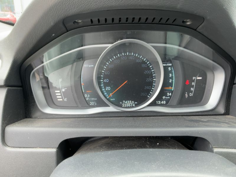 Volvo V70 2.0 D3 Momentum 2015 – снимка 18