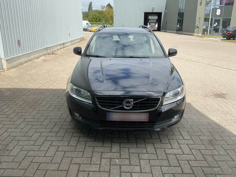 Volvo V70 2.0 D3 Momentum 2015 – снимка 14