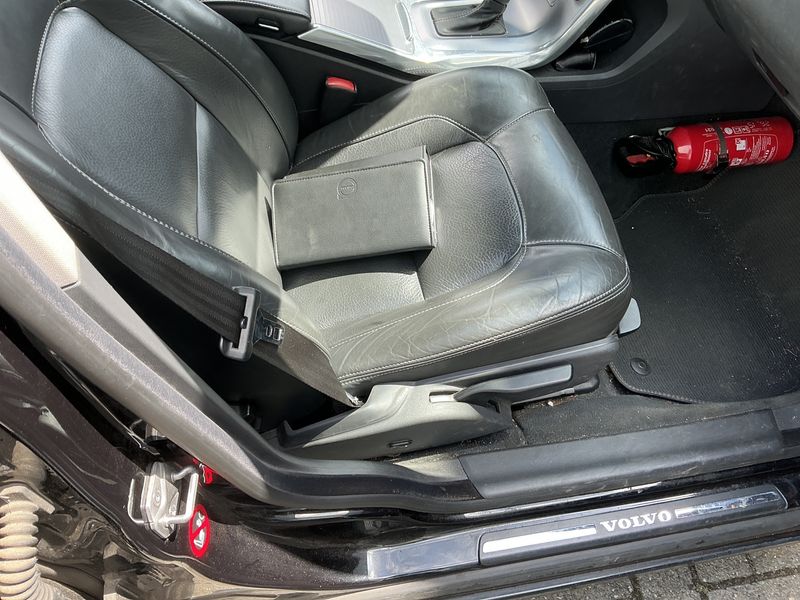 Volvo V70 2.0 D3 Momentum 2015 – снимка 26