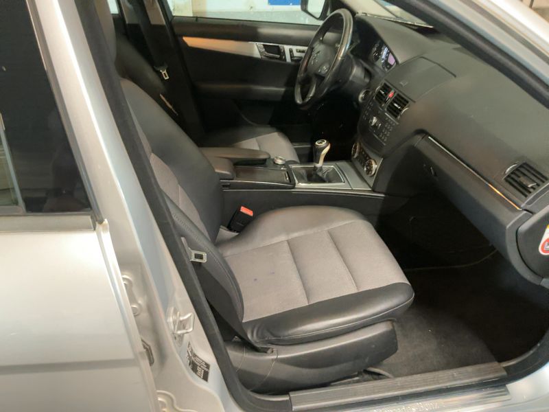 Mercedes-Benz C-Klasse C 200 CDI Avantgarde 2008 – снимка 16