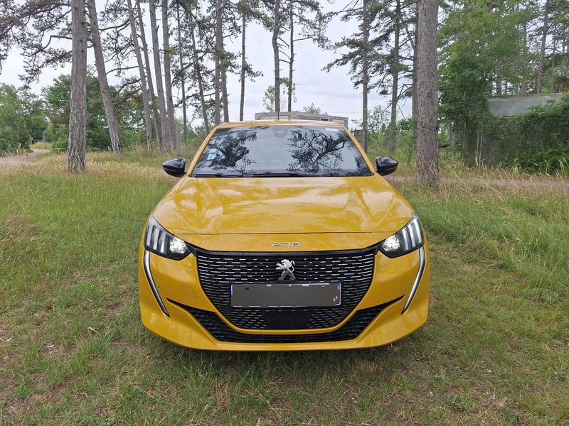 Peugeot 208 1.2 PureTech GT Line 2020 – снимка 7